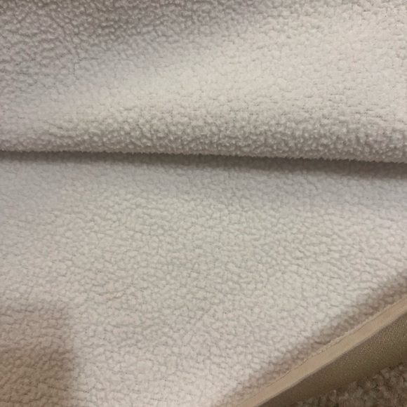 UNDER ARMOR Oatmeal Camo hoodie size small - Picture 9 of 9